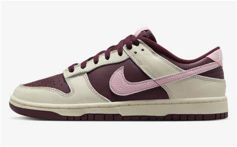 DUNK LOW VALETINES DAY